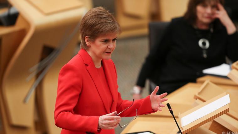 Nicola Sturgeon setzt auf das Referendum.