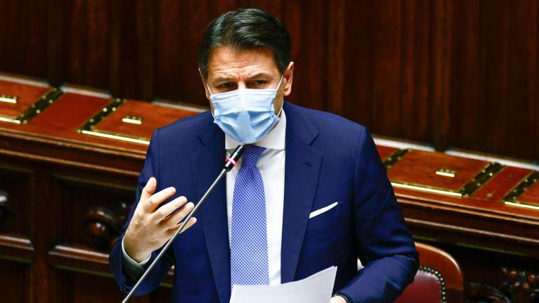 Premier Giuseppe Conte hat eine erste Hürde überwunden.