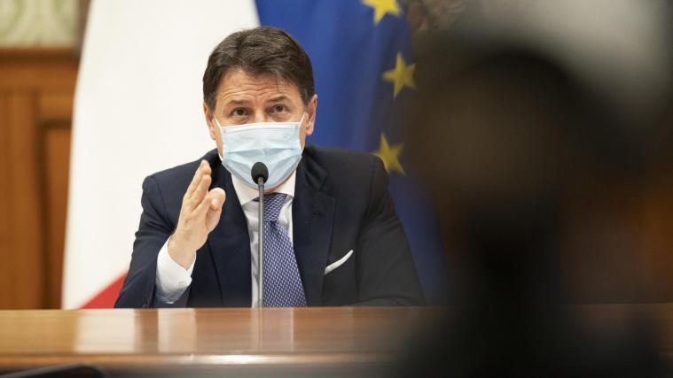 Premier Giuseppe Conte übt harsche Kritik.