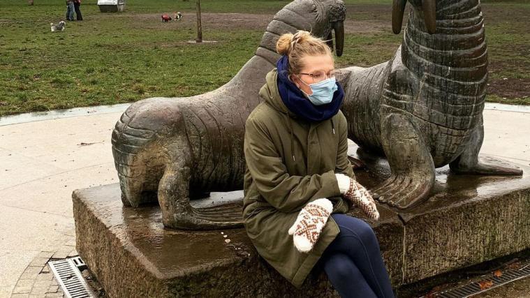 Tini Garrn im „grumpy chic“-Look.