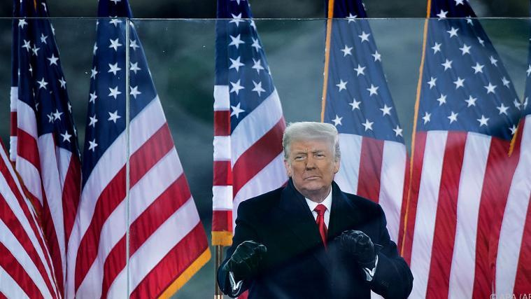 Trump muss sich erneut einem Impeachment-Verfahren stellen..