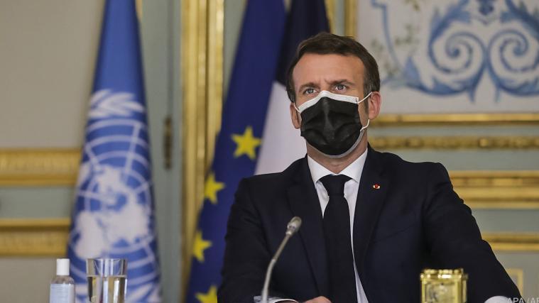 Emmanuel Macron verfolgt die Corona-Zahlen in Frankreich mit Sorge.