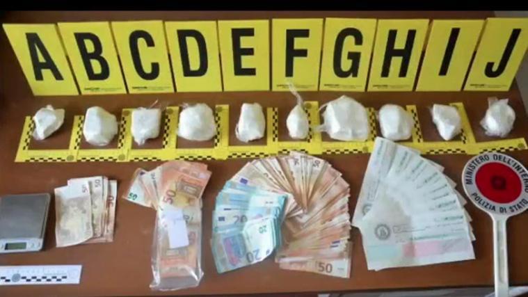 Großrazzia in Salerno wegen Drogenhandels.