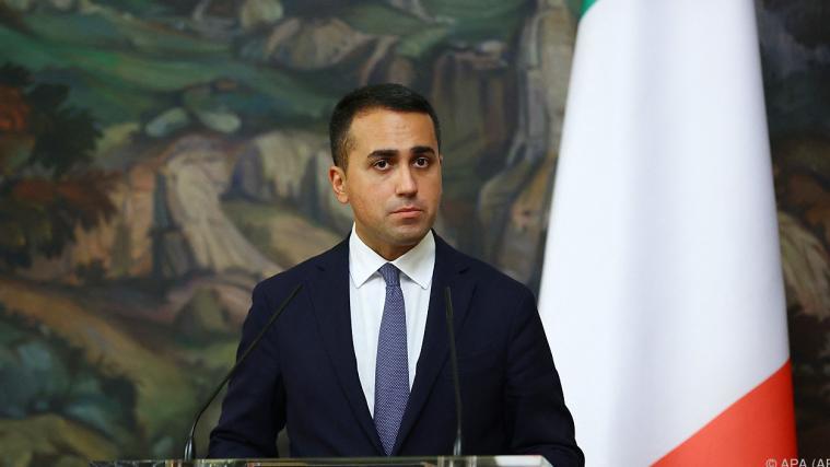 Luigi Di Maio wirbt für den Verbleib der Fünf Sterne in der Regierung.
