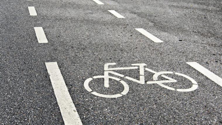 Nach einem Radfahrer wird derzeit gesucht.