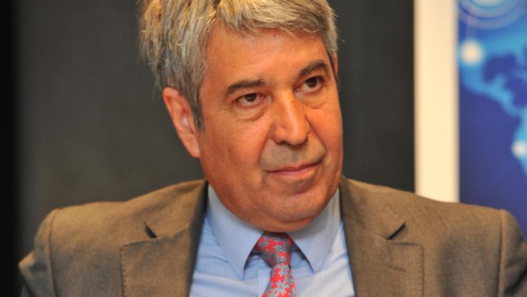 Verbandspräsident Federico Giudiceandrea hat darauf hingewiesen, dass die für Produktionstätigkeiten vorgesehenen Einschränkungen die Wettbewerbsfähigkeit und die Entwicklung heimischer Unternehmer gefährden.