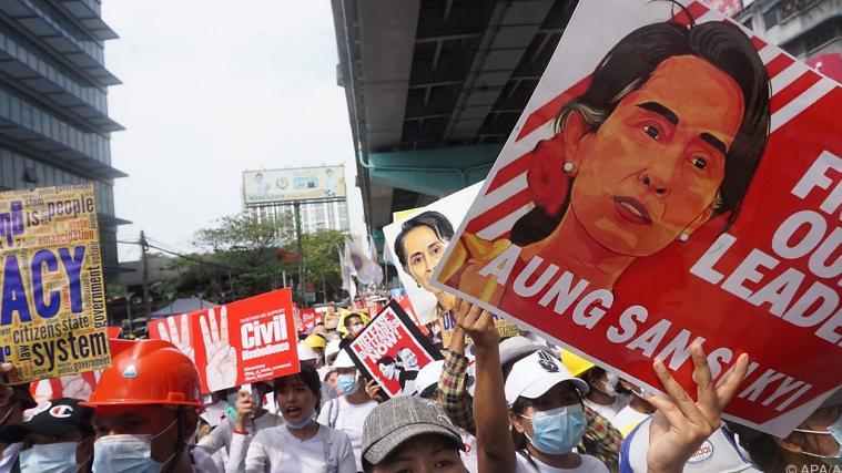 Wieder ein Todesopfer bei Protesten in Myanmar.