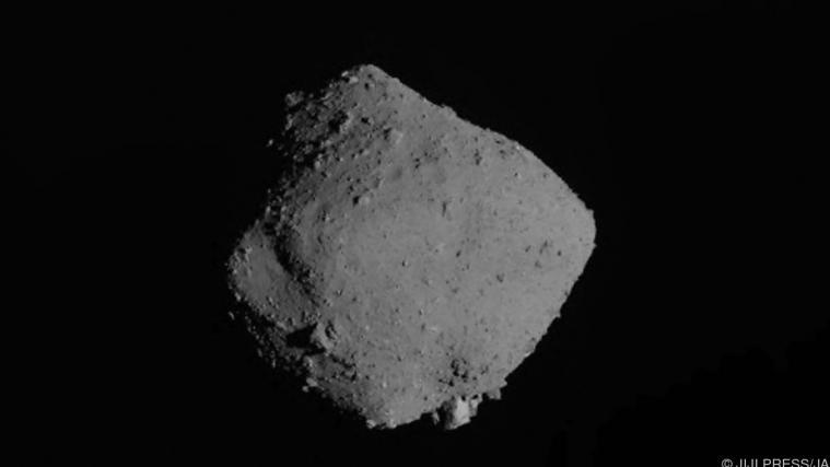 Asteroid mit mindestens einem Kilometer Durchmesse.