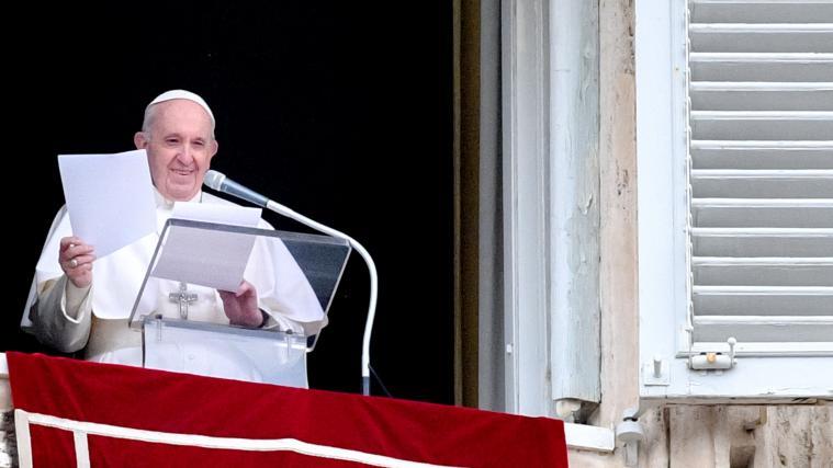 Der Papst rief die Gläubigen zum Gebet auf.