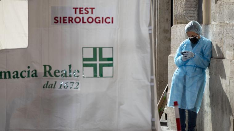 Die Zahlen in Italien sind weiter hoch.