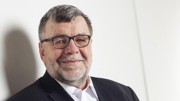 Gottfried Tappeiner: „Wenn man in ein marodes System Geld hineinpumpt, dann wird es nicht weniger marode, sondern noch krimineller, als es ohnehin schon ist.“ Die Fotografen