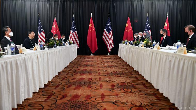 Harte Fronten bei den Gesprächen China - USA.