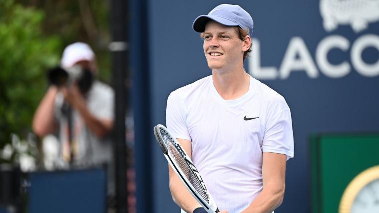 Jannik Sinner Mutter : Plotzlich Im Spotlight Jannik Sinner Im Portrat