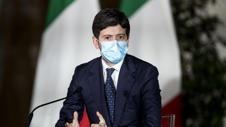 Italiens Gesundheitsminister Roberto Speranza vertraut auf die Impfstoffe im Kampf gegen Corona.