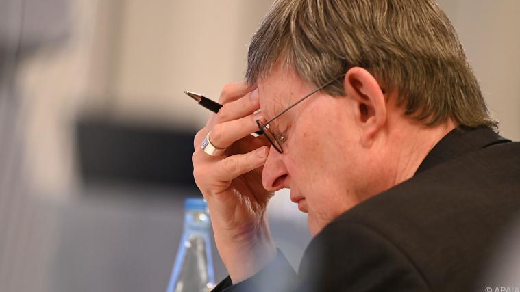 Kardinal Woelki bei der Pressekonferenz zum Missbrauchsgutachten.