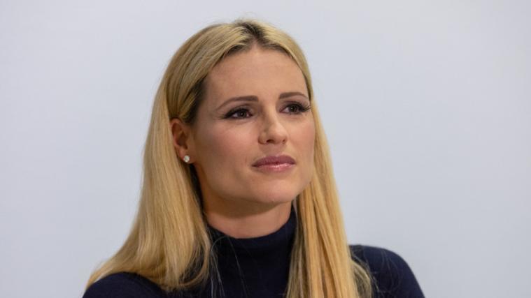 Michelle Hunziker lässt sich vom Hass der anderen nicht beeindrucken.