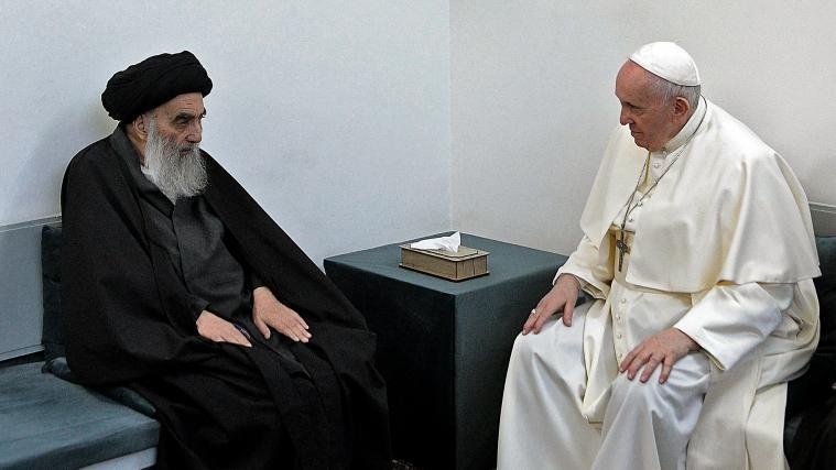 Papst Franziskus und der schiitische Großayatollah Ali al-Sistani bei ihrem „historischen Treffen“.