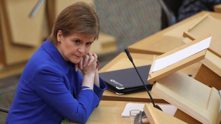 Schottland Regierungschefin Nicola Sturgeon will bald wieder öffnen.