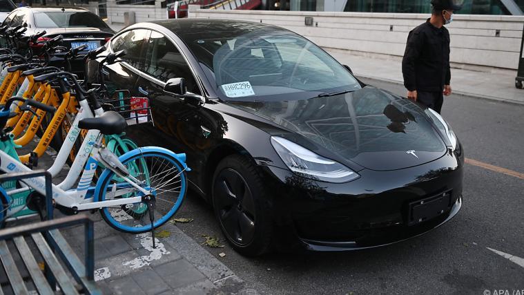 Tesla-Autos dürfen nicht mehr auf chinesisches Militärgelände.