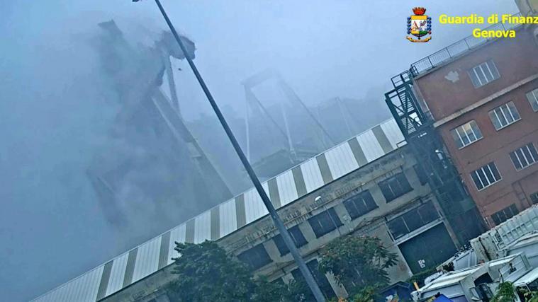 Am 14. August 2018 stürzte die Morandi-Brücke in Genua ein.
