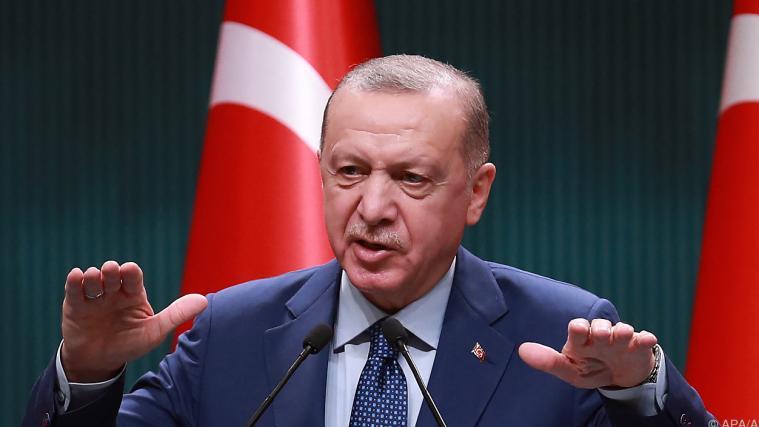 Der Türkische Präsident Erdogan will einen Rückzieher Bidens.