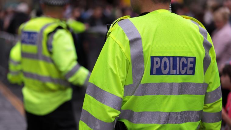 Die britische Polizei hat einen 18-Jährigen festgenommen. (Symbolbild)