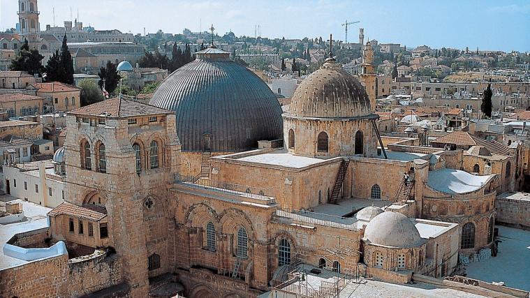 Die Grabeskirche in Jerusalem gilt als heiligster Ort des Christentums und als ein Zentrum christlicher Osterfeiern.