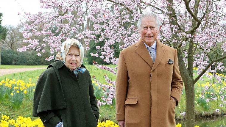 Die Royals beim Spaziergang in Windsor.
