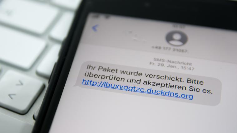 Eine neue Betrugsmasche sorgt für Aufregung – auch in Südtirol.