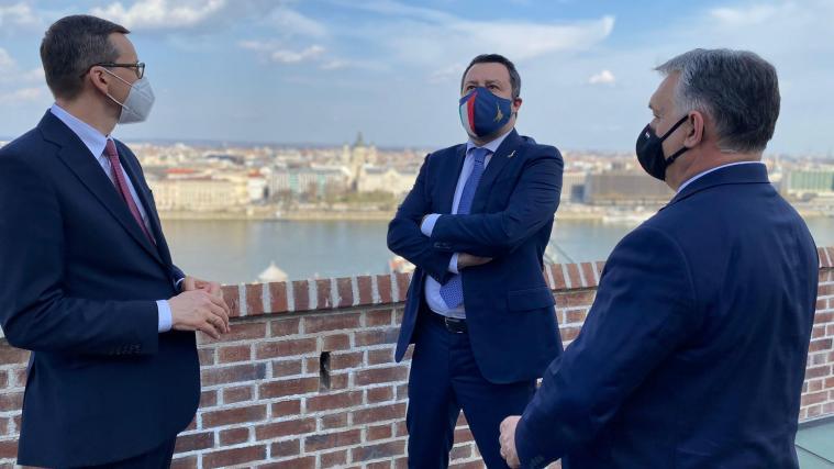 Mateusz Morawiecki, Matteo Salvini und Viktor Orban (v.l.) in Budapest.