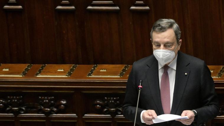 Ministerpräsident Mario Draghi warb im Parlament um die Zustimmung für seinen Wiederaufbauplan für Italien.