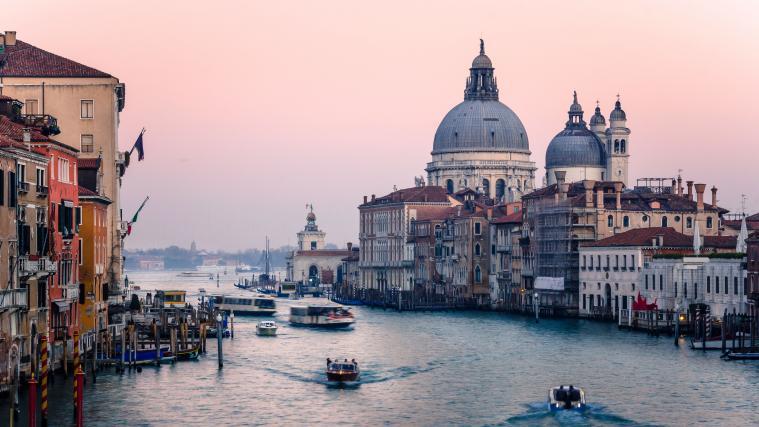 Venedig möchte mit dem Kulturprogramm der Biennale ein Zeichen gegen den Coronafrust setzen.
