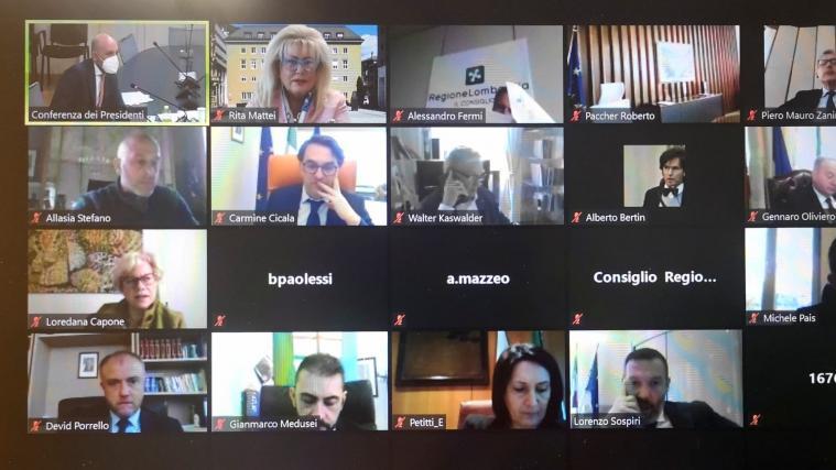 Vizepräsidentin Mattei (2. v.l., oben) bei der Videokonferenz der Präsidenten.
