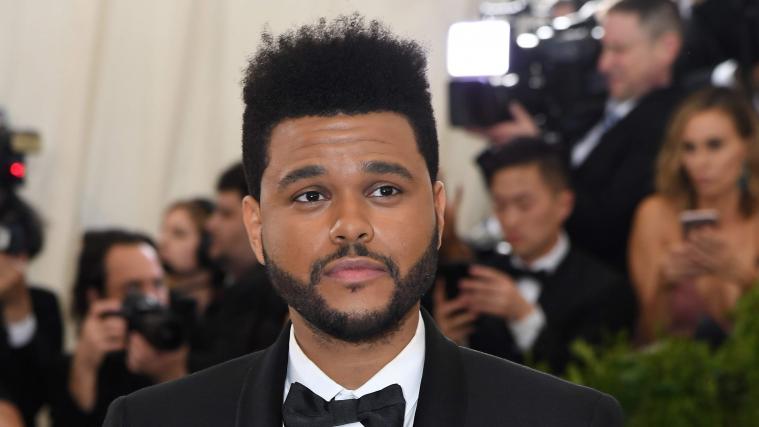 Der kanadische R&B-Popstar The Weeknd („Blinding Lights“) hat bei der Verleihung der Billboard Music Awards in der Nacht auf Montag 10 Trophäen abgeräumt.
