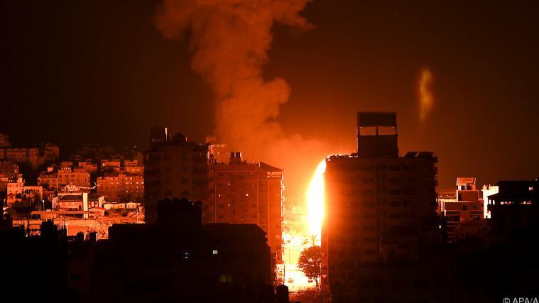 Die israelische Luftwaffe flog erneut zahlreiche Angriffe.