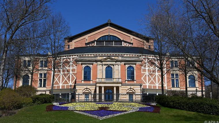 Festival-Leitung in Bayreuth glaubt an Durchführung im Sommer.