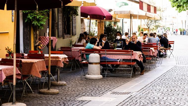 Für die Gastronomie werden in Bozen öffentliche Flächen zur Verfügung gestellt.