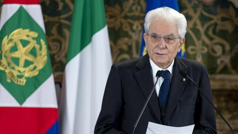 Mattarella fordert Festnahme von noch flüchtigen Terroristen.