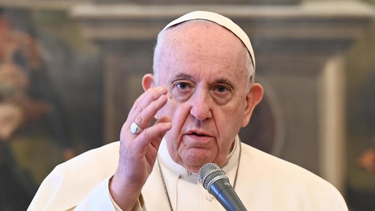 Papst Franziskus gedenkt der Menschen in Indien wegen der dortigen Corona-Lage.