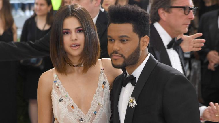 The Weeknd mit Selena Gomez im Jahr 2017.