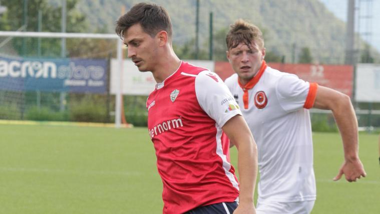 2 Elfmetertreffer von Matteo Timpone waren zu wenig. Virtus unterlag in Mestre mit 2:3.