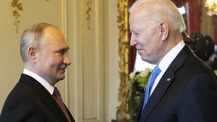 Biden (rechts) traf Putin diese Woche in Genf.