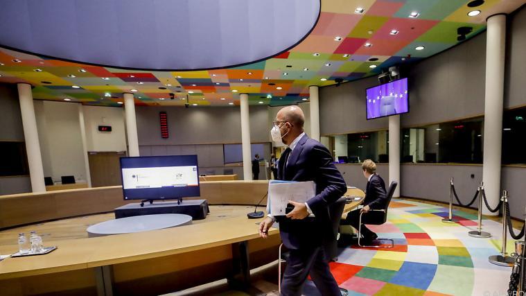 Charles Michel empfängt die EU-Chefs zum Gipfel in Brüssel.