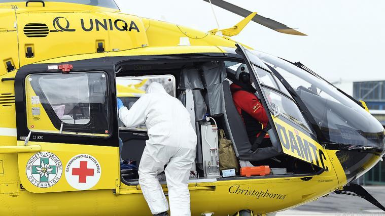 Das Baby wurde mit dem Hubschrauber ins Spital geflogen.