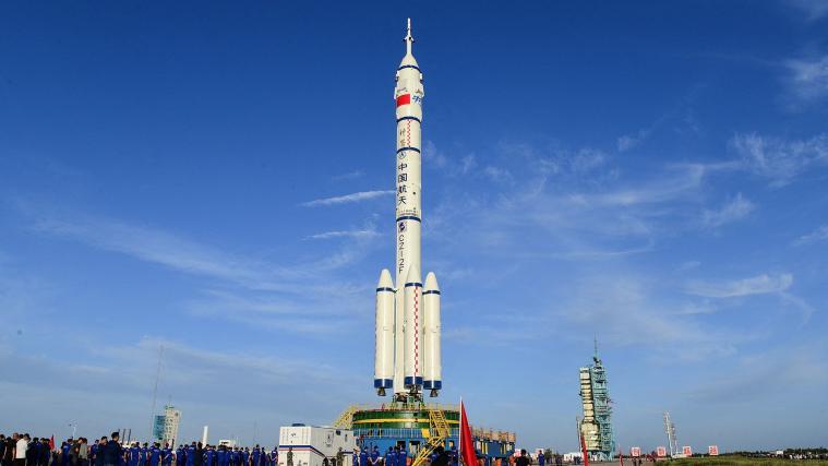 Die Astronauten sollen vom Raumfahrtbahnhof „Jiuquan“ in der Wüste Gobi starten.