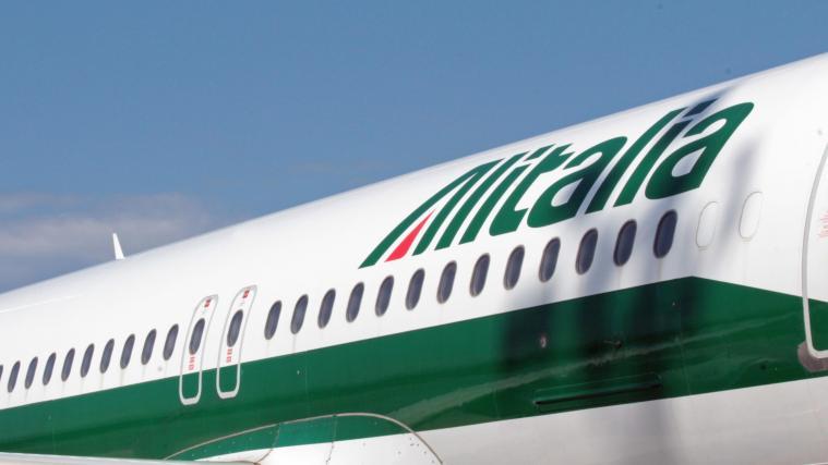 Die italienische Regierung sucht nach Lösungen um die Fluggesellschaft Alitalia aus der Krise zu führen.