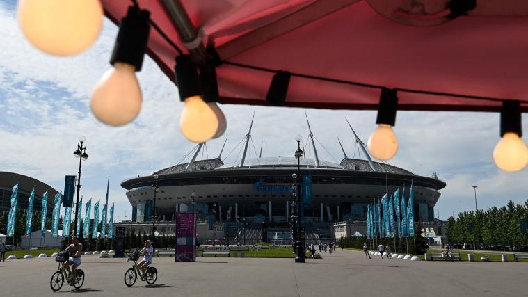 In St. Petersburg ist ein rauschendes Fußballfest geplant – ungeachtet massiv steigender Infektionszahlen.