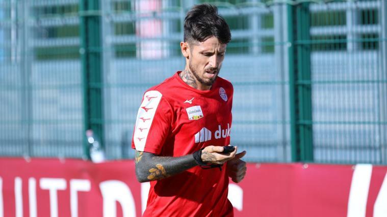Leandro Greco wird auch künftig in Rungg seine Runde drehen.