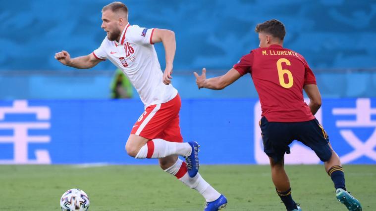 Polen und Spanien stehen sich in Sevilla gegenüber.