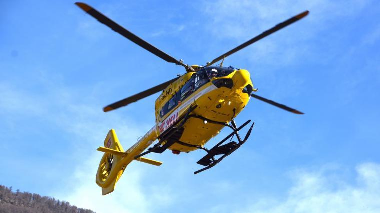 Der Notarzthubschrauber Pelikan 3 brachte den Verletzten ins Bozner Krankenhaus.